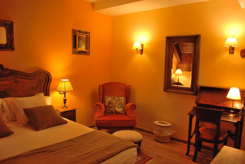 בנאסקה Hotel Selba D'Ansils חדר תמונה